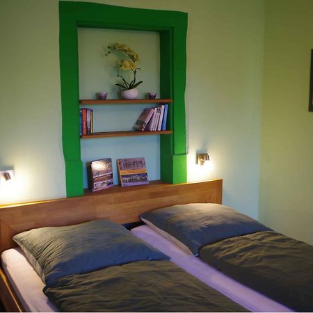 Ferien-Wohnung Am Menzer-Park Neckargemünd Exterior foto